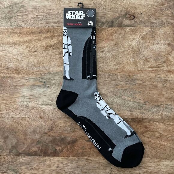 5/$20 NEW Star Wars Adult Darth Vader & Stormtrooper Socks - Picture 1 of 3
